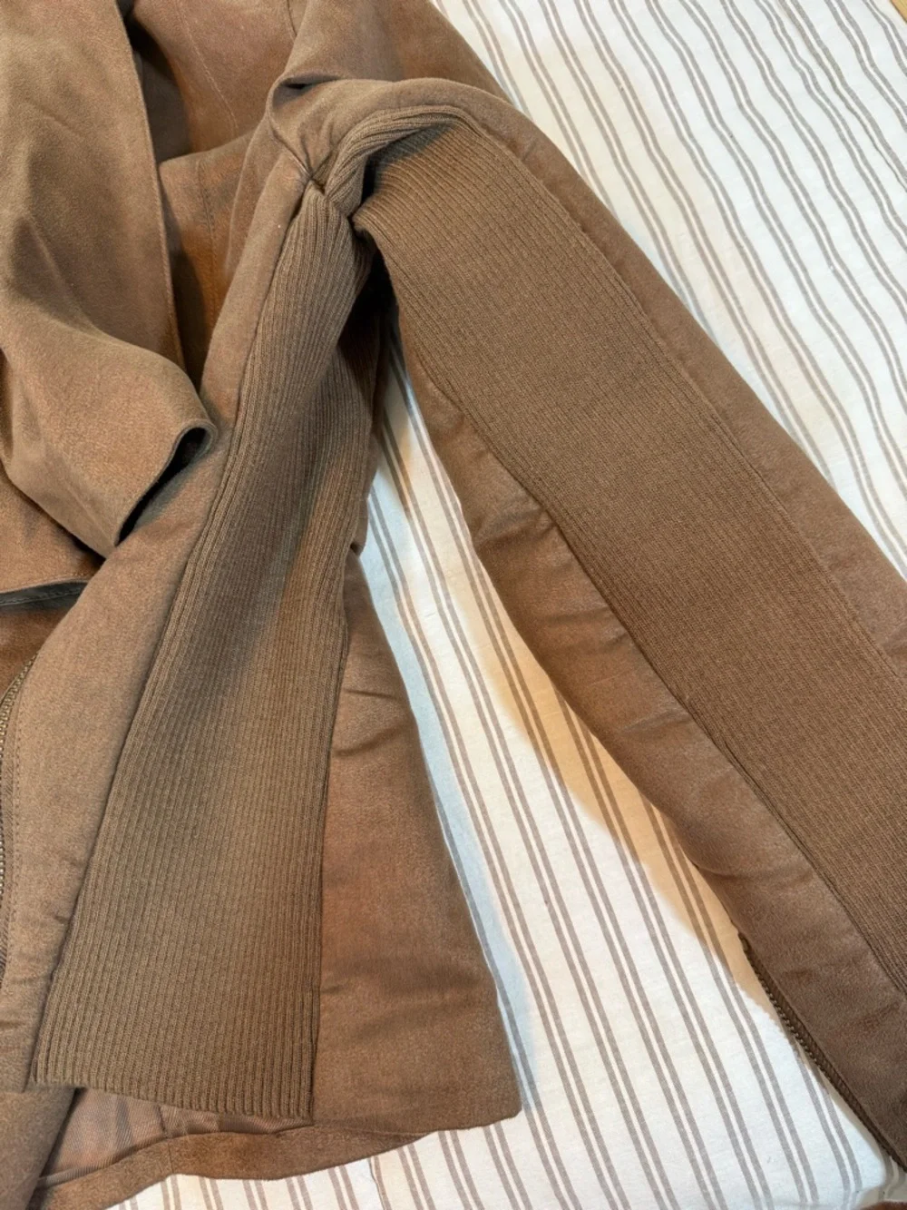 New York & Company Collection Asymmetrical Faux Suede Brown Jacket Size M - Picture 14 of 14